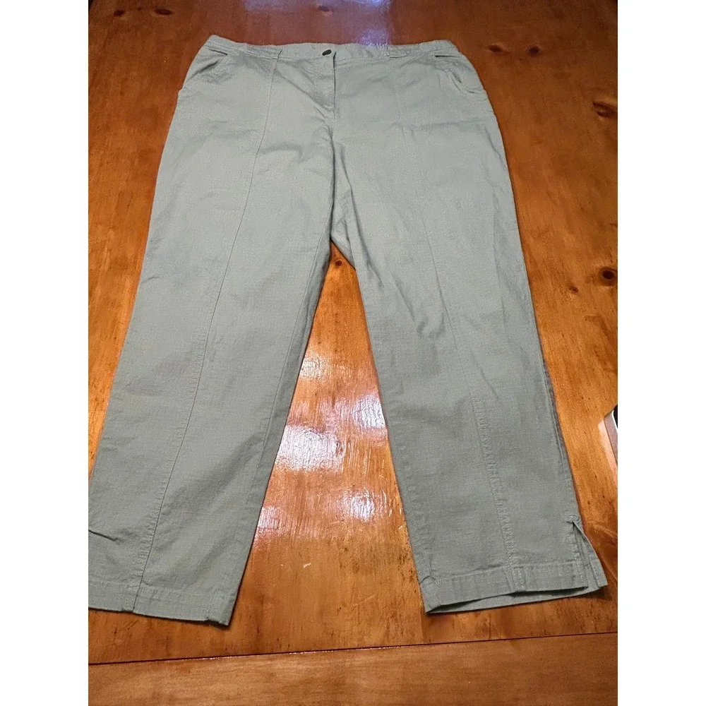 Ruby Rd Gorpcore Utility Sage Green Ripstop Cropped Pants Elastic Waist Capris